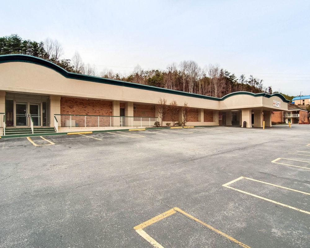 Econo Lodge Martinsville Εξωτερικό φωτογραφία